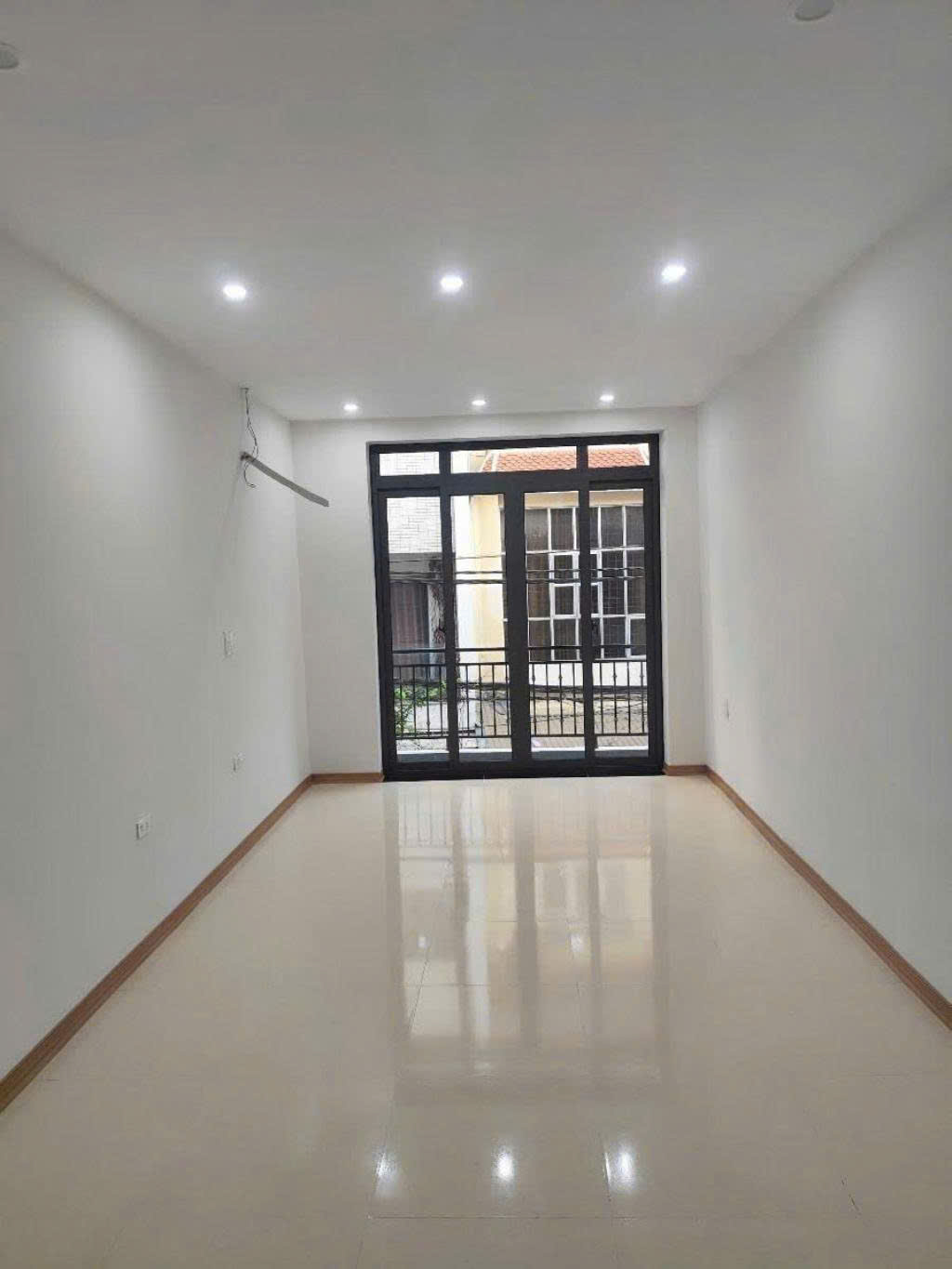 BÁN GẤP NHÀ  Bạch Mai 41m2 x 5 tầng, ô tô tránh, ngủ trong nhà, thông sàn kinh doanh, giá chỉ hơn - Ảnh 2